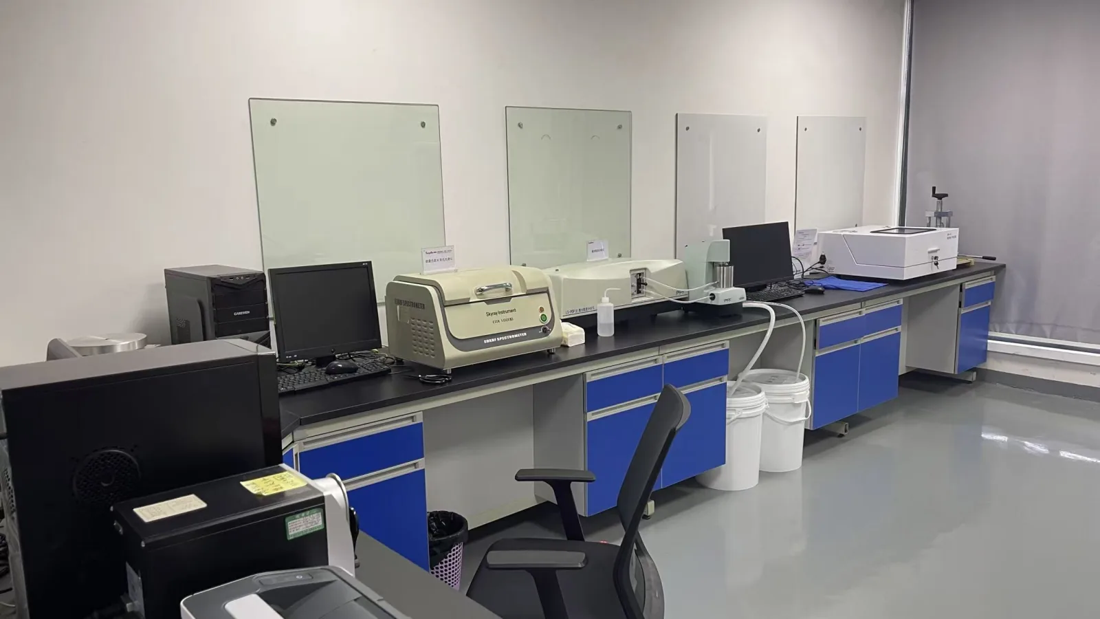 Testing equipment inside the Sungallon materials laboratory